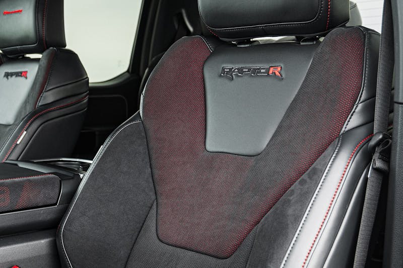 VelociRaptor 1000 Interior