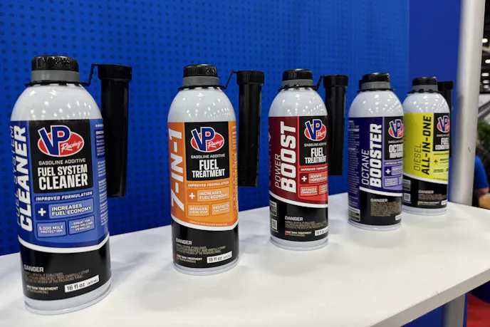 VP Racing's fuel additives (2)