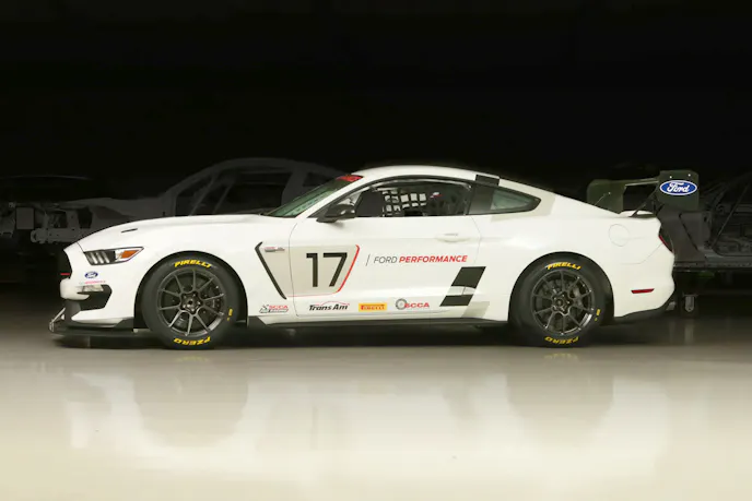 Ford Racing Mustang Cup Classic