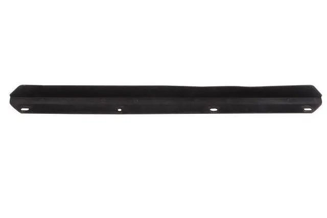 1979 to 1986 Mustang Radiator Air Deflector (2)