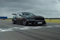 Ford Mustang GTD vs. Porsche 911 GT3 RS