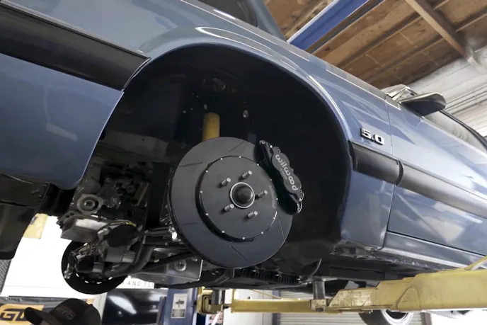 Fox v Ferrari Mustang Brakes, Wheels, Tires