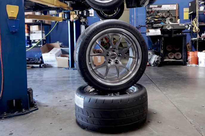 Fox v Ferrari Mustang Brakes, Wheels, Tires
