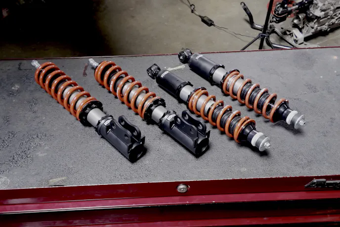 Fox v Ferrari Mustang Maximum Motorsports Suspension
