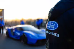 fm-ford-gt-ford-gt-mk-iv-ring-record-gallery-040106270501130js-js-www.fordmuscle.com