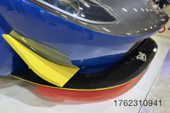 7-fm-wd40-carbon-ford-gt-614-www.fordmuscle.com